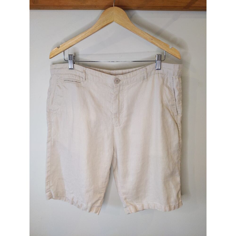 MUJI 100% Linen Flat Front Shorts Cream Ivory Minimalist Size 36 Resortwear